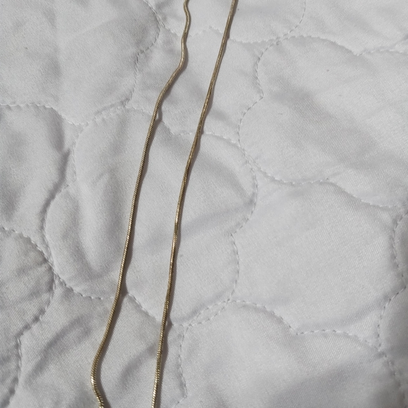 4 kendra scott necklaces - Picture 4 of 5